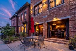 The Highball * Speakeasy Lounge & Retreat 6BR 5BA - Image 2