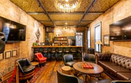 The Highball * Speakeasy Lounge & Retreat 6BR 5BA - Image 3