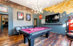 The Highball * Speakeasy Lounge & Retreat 6BR 5BA - Image 5