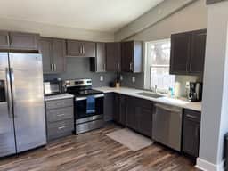 Triple Crown * Modern Loft +Sky Deck~Walk to Derby - Image 5