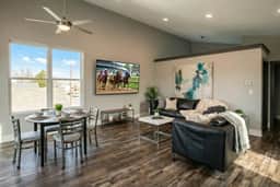 Triple Crown * Modern Loft +Sky Deck~Walk to Derby - Image 2