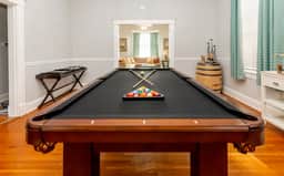 Bonnycastle Blue~Lux 6BR w/Epic Backyard + Fire Pit - Image 3