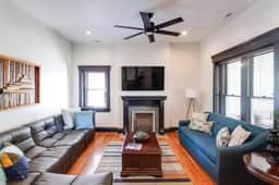 Highlands Prime 8BR 6BA w/KINGS |.Parking - Image 5