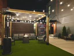 Cinema w/ 4 Suites @ Bungalou + Bourbon Bar - Image 5