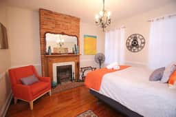 Charming 4BR Highlands Victorian w/Pool - Image 3