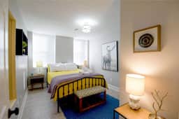 The Julep House NuLu > Gorgeous 3 BR Prime Spot - Image 3