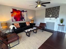 Lux Germantown Gem-Chic and Trendy-Sleep 10 - Image 4