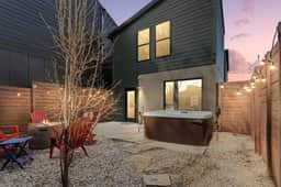 NuLu Jefferson PRIME MODERN 4 BR/2.5BA/HOT TUB - Image 5