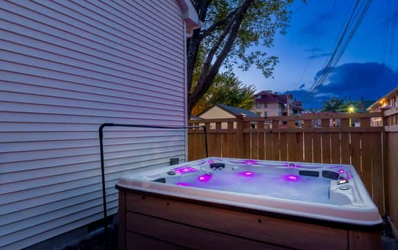 Heart of The Highlands | Elegant 5BR 4BA w/Hot Tub - Image 5