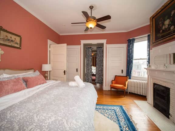 Victorian Retreat ~ Historic Highlands 4 Bedroom - Image 3