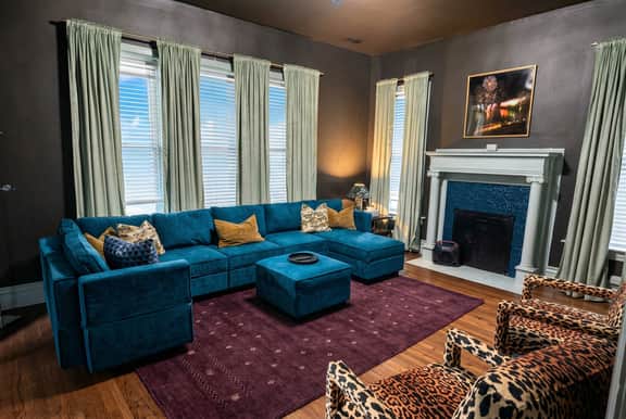 King of the Highlands ♚ HUGE 7BR 6BA->Game Room - Image 4