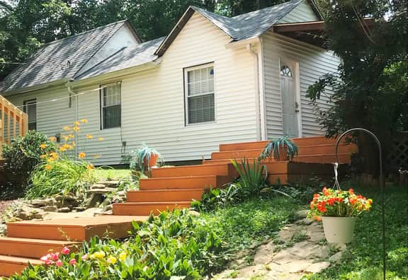 ❤ The Hillcrest House with Cute Private Cottage! - Image 5
