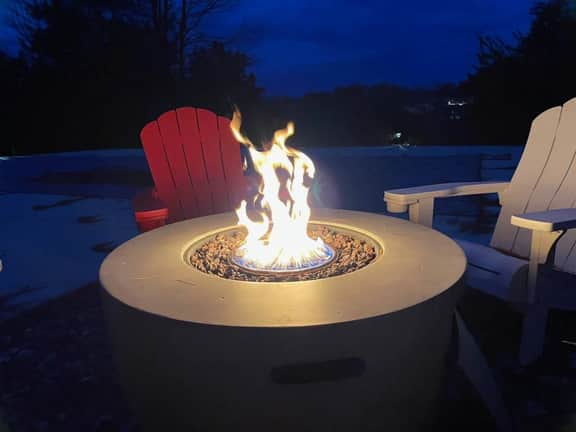 Bourbon Country Lodge ✦ 5 Acre Resort +Pool/Hot Tub - Image 5