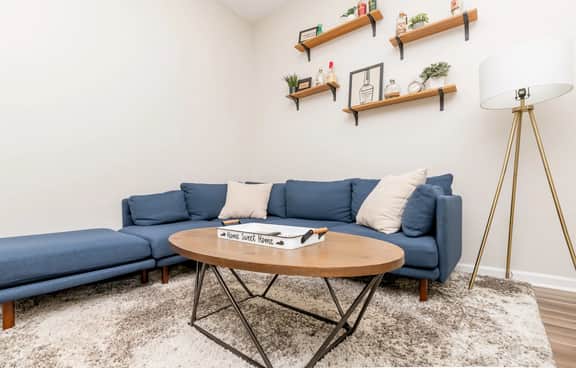 Charming 3BR Near Churchill Downs - Sleeps 8 - Image 4