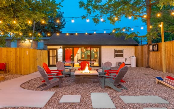 The Courtside Resort in the Heart of Highlands - BNB Louisville - Image 1
