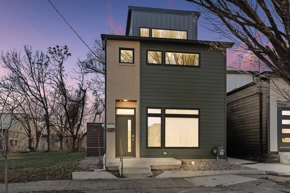 NuLu Jefferson PRIME MODERN 4 BR/2.5BA/HOT TUB - Image 1