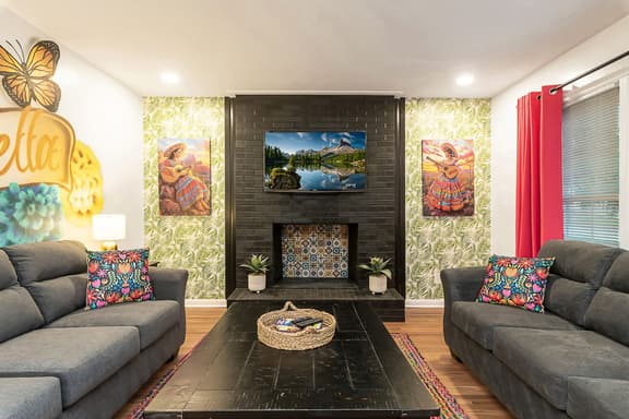La Casa Bella - Image 1